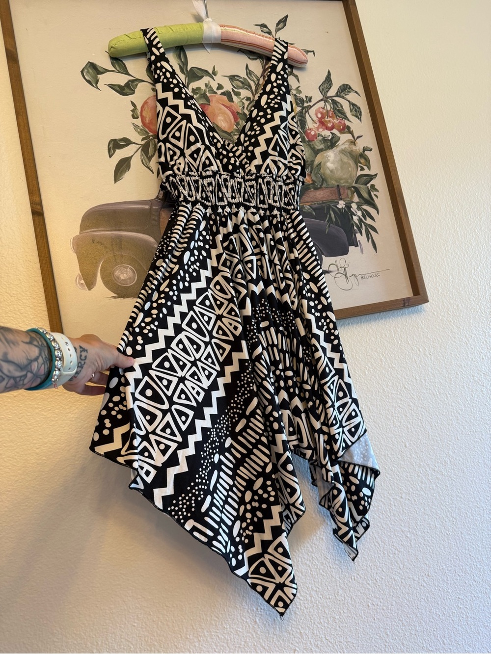 Black & White Geometric Handkerchief-Hem Dress - Picture 3 of 6